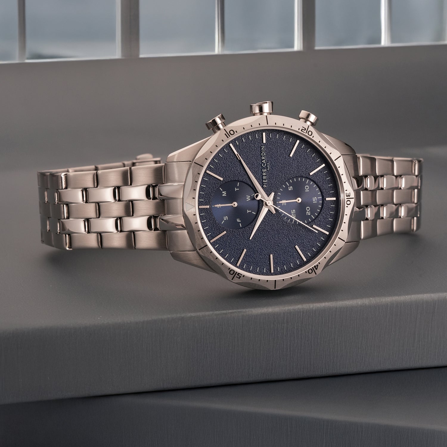 Heritage RacerTime Mens 43mm - Stainless Steel Silver with